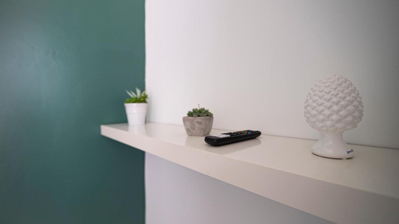 Terrazza Manzoni Appartement Bari Buitenkant foto